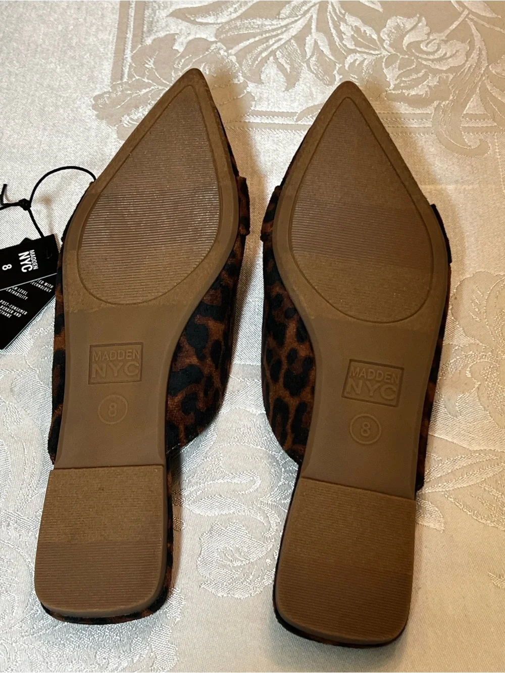 Leopard Print Size 8 & 10 Women's Pointed Mules with Gold Ring - Picture 11 of 15